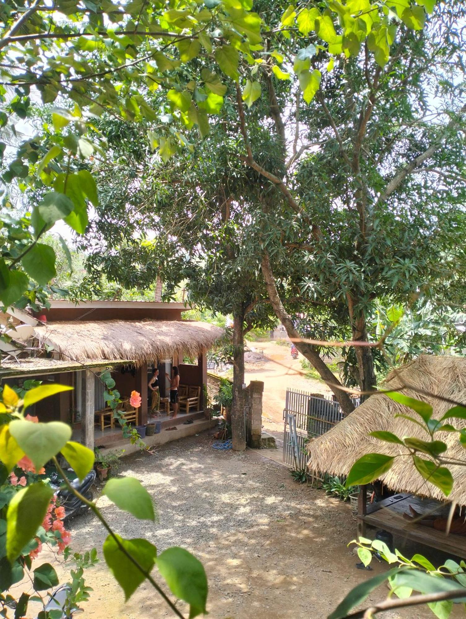 Fullmoon Homestay Kuta  Ngoại thất bức ảnh