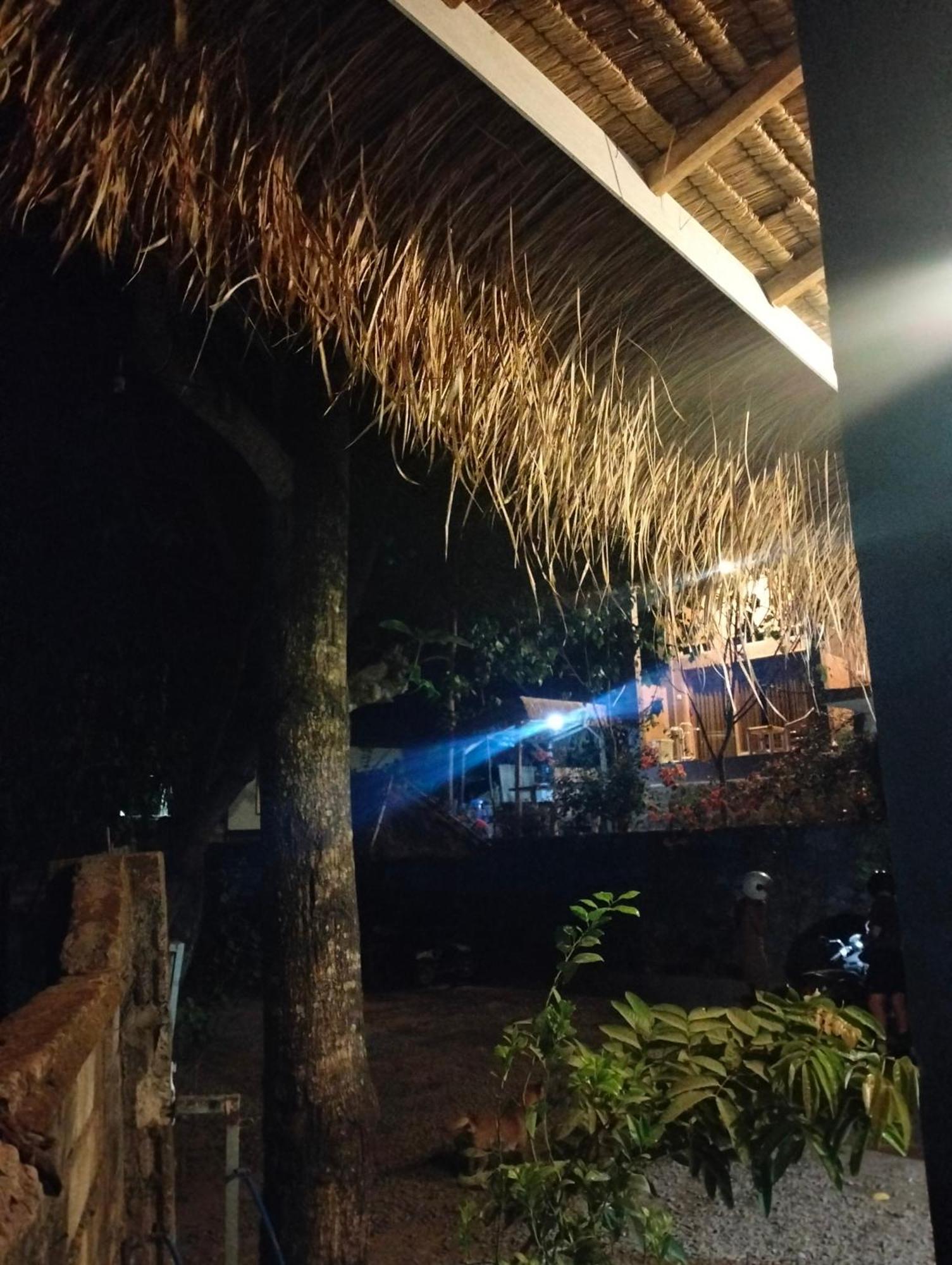 Fullmoon Homestay Kuta  Ngoại thất bức ảnh