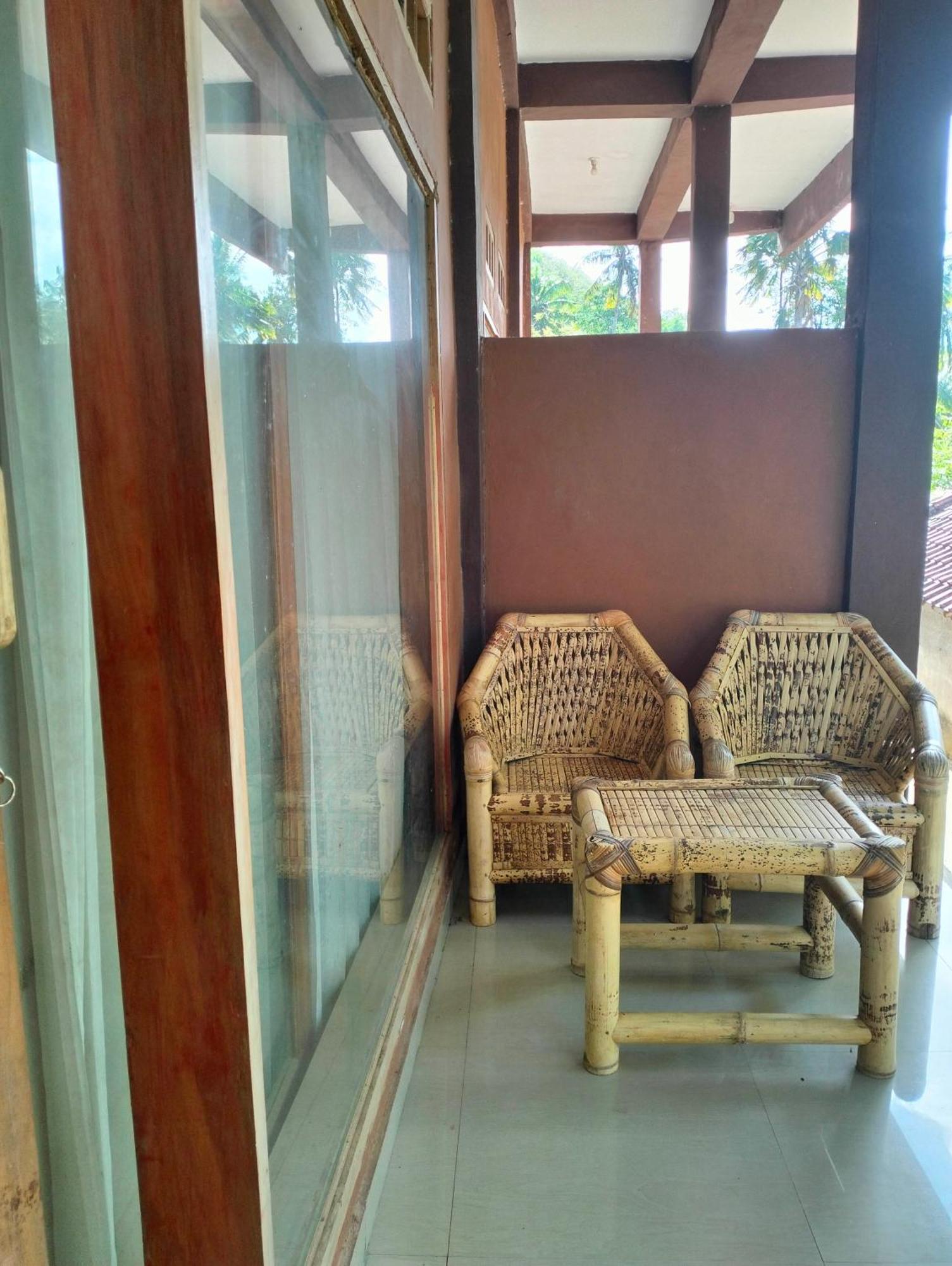 Fullmoon Homestay Kuta  Ngoại thất bức ảnh