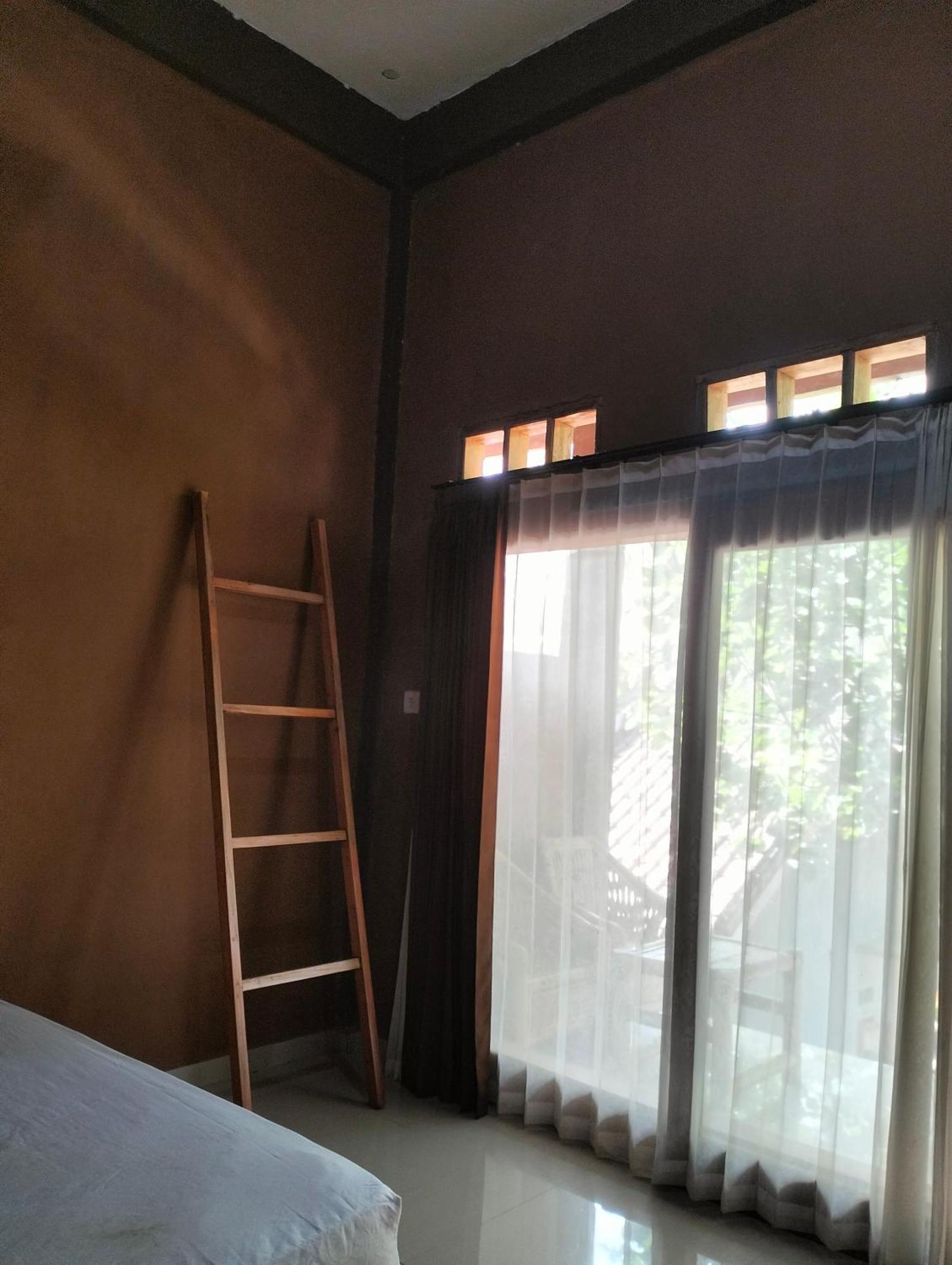 Fullmoon Homestay Kuta  Ngoại thất bức ảnh